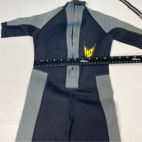 HO Sports Junior Youth Kids Size 8 Wetsuit Scuba Shorts Nylon Neoprene Water - Picture 8 of 10